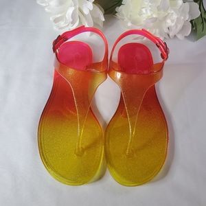 ‼️SOLD‼️Umbre Jessica Simpson thong sandals size 6